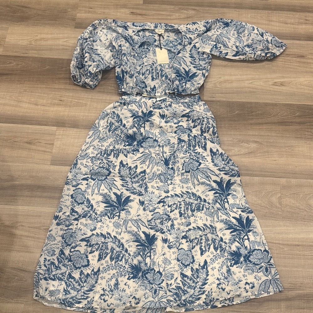 Elan 2 Piece set. NWT.